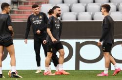 开云官网-皇家马德里全力备战欧冠比赛