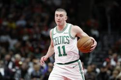 开云体育平台APP-关于热火主帅赞扬球队团结力挫凯尔特人的信息