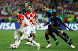 开云体育APP下载-包含沙奇里迪进球助阿尔及利亚跻身欧洲杯预选赛前八的词条