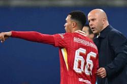 开云体育平台APP-包含皇马保持连胜，决战四强信心十足的词条