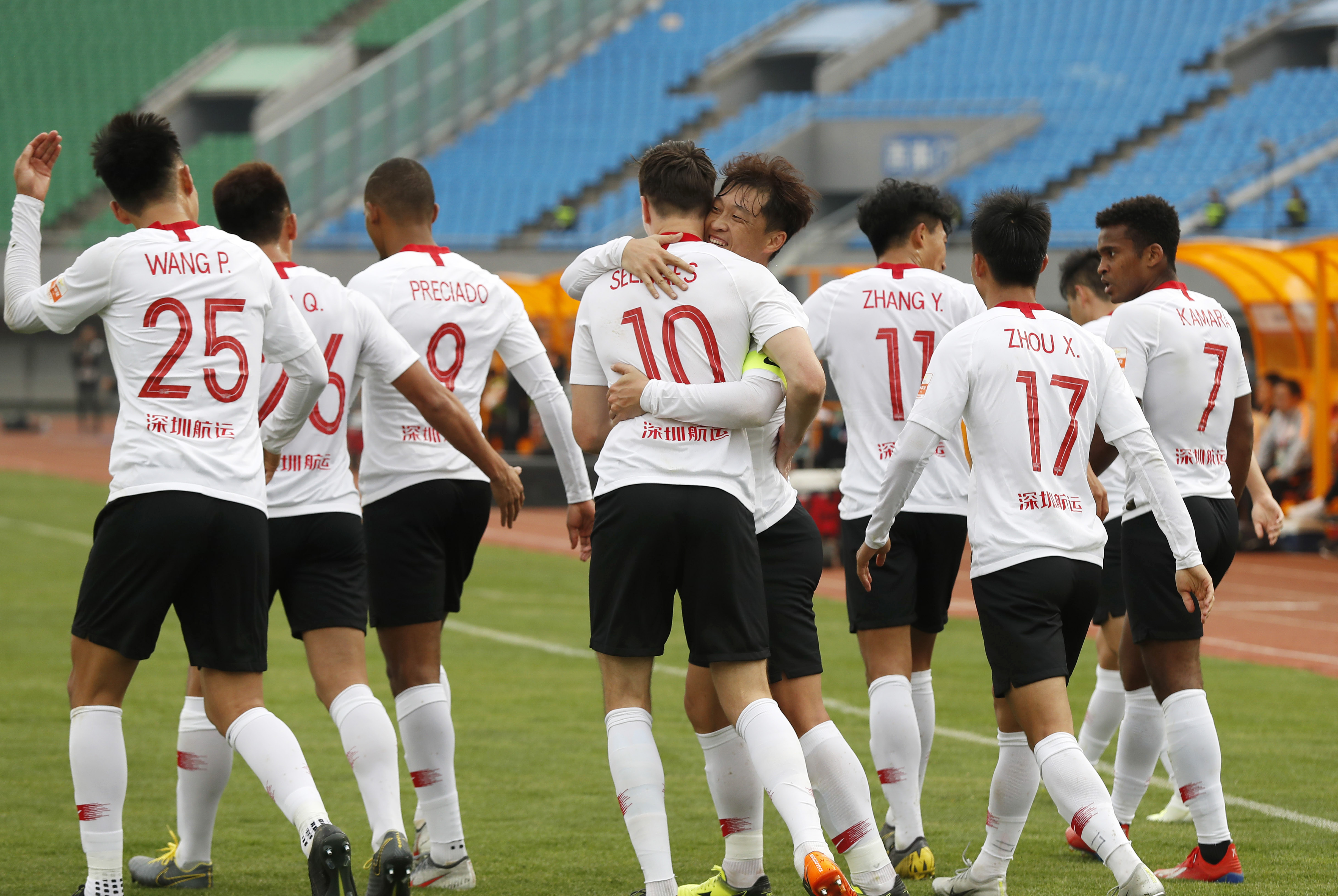 关于国安备战对阵深圳佳兆业，争夺胜利的信息