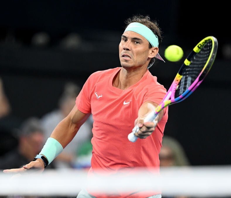 关于英国网球队鏖战欧洲网球队，纳达尔完成帽子戏法的信息